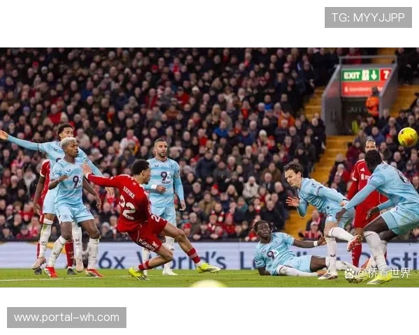 英超:利物浦主场1-1伯恩利,遭遇四连平,爱德华兹扳平比分