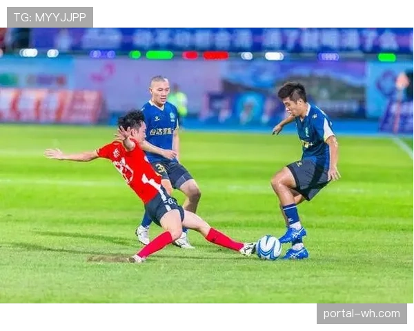 西甲俱乐部社区项目数据显示,青少年训练中“攻防转换”环节占比提升。 西甲俱乐部社区项目数据显示,青少年训练中“攻防转换”环节占比提升。